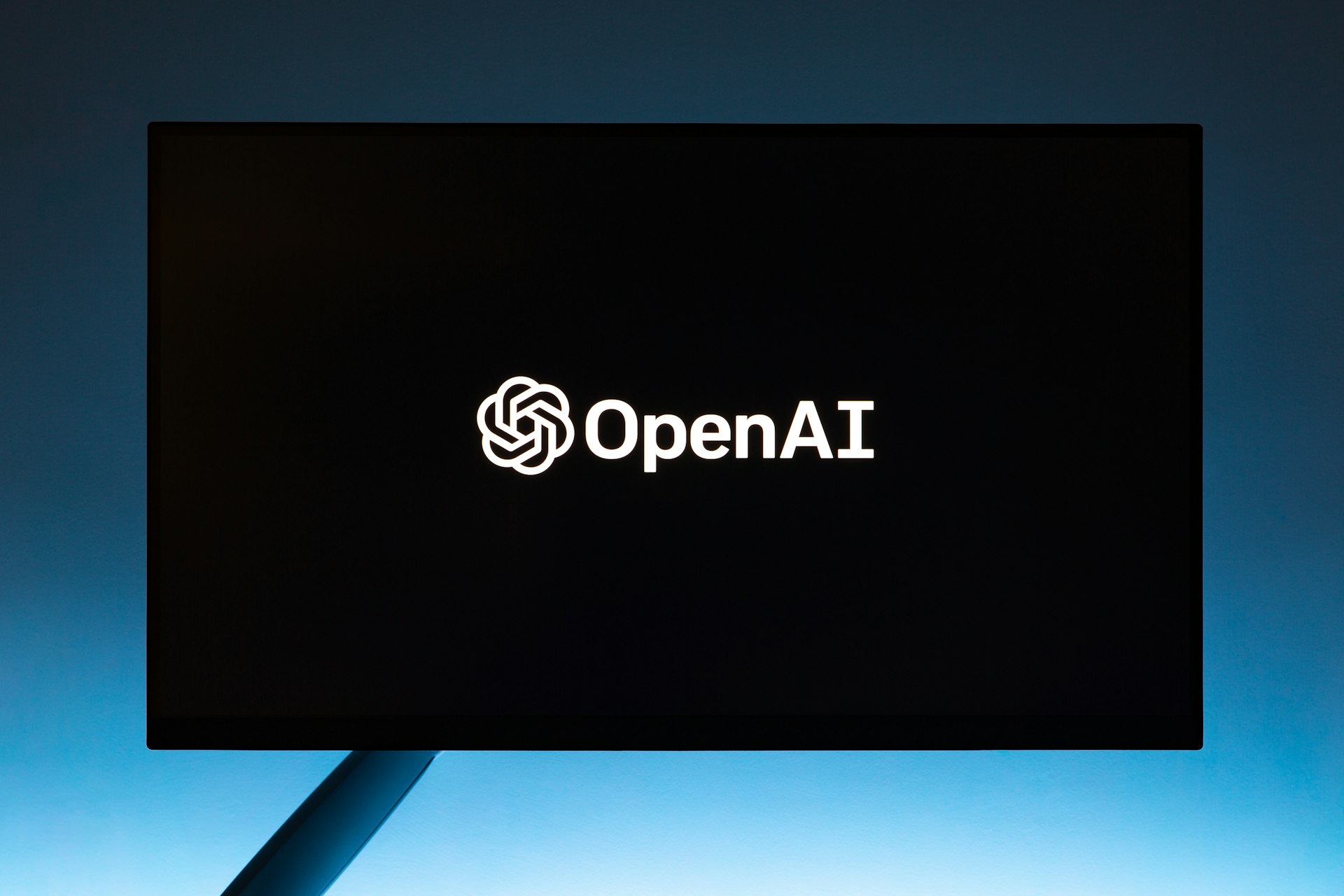 OpenAI Lança GPT-4.5: O Último Modelo Puramente Autoregressivo Antes do GPT-5